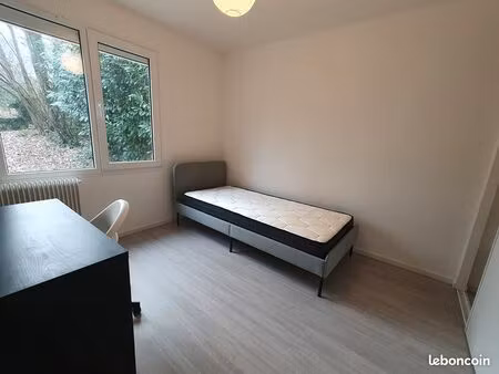 appartement 1 pièce 10 m²