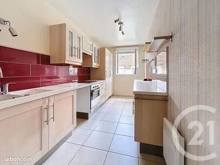 appartement 3 pièces 69 m²
