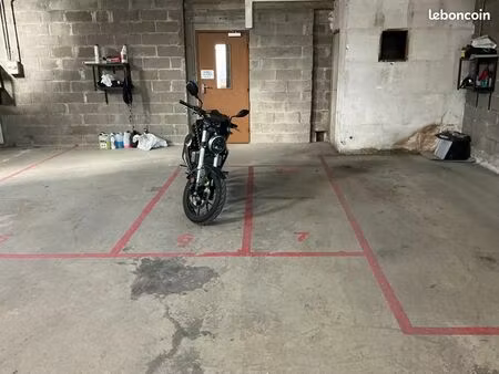parking moto