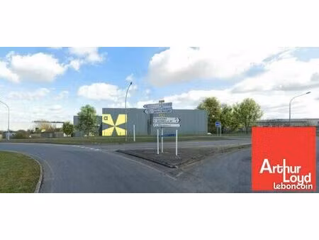local d'activite 854 m² chasseneuil-du-poitou