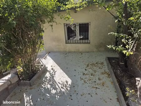 appartement comme une petite maison ? – terrasse et jardin – 28 m² – nanterre