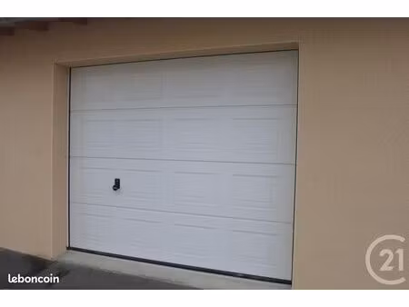 garage/box 21 m² commentry