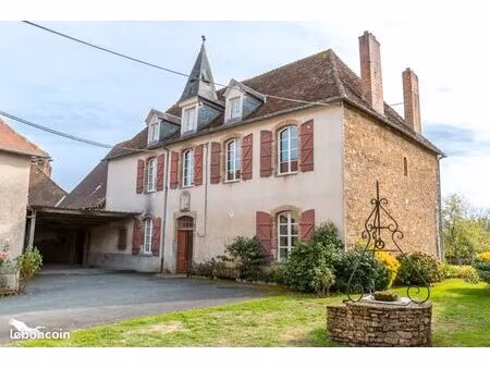 immeuble 397 m² coussac bonneval