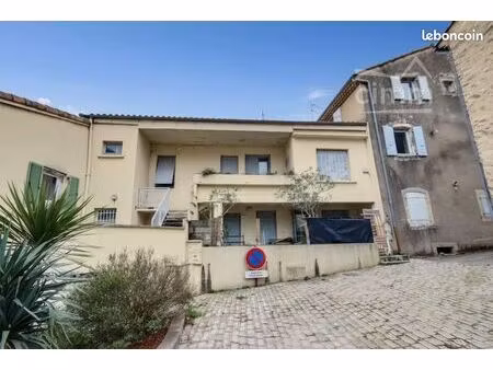 immeuble 92 m² cruas