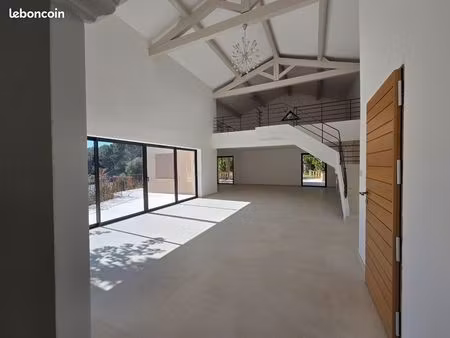 maison 257m2