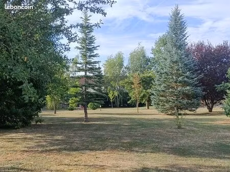 terrain à bâtir de 650m²