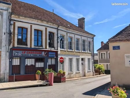maison coeur de village - 7 pièces - 190m2