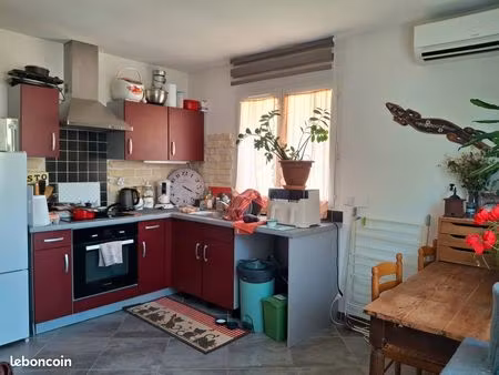 joli t2 st martin d'ardèche 475 euros tcc