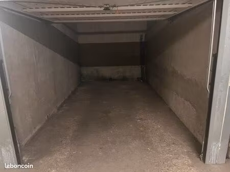 location garage souterrain cergy-pontoise 95