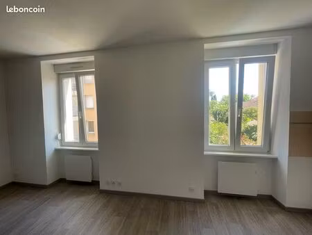 appartement 1 pièce 24 m2 à belfort