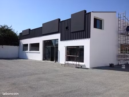 ◊ local commercial 360 m² – emplacement n°1 – dès 1 500 /mois – direct propriétaire