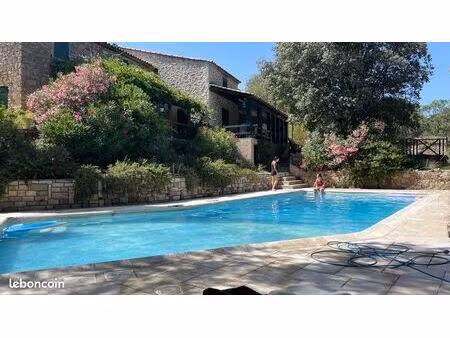 propriété de caractère - domaine des charles - le muy