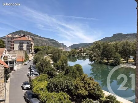 appartement 4 pièces 98 m²