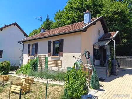 maison 2 pièces 54 m²
