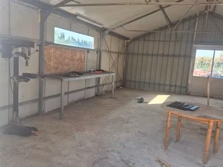 hangar à loué