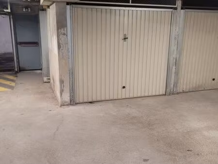 garage