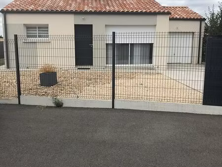 location maison récente fontenay le comte