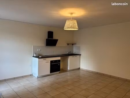 location la châtaigneraie