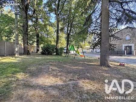 propriété 6 pièces 126 m²