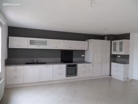 appartement f3 - 75 m2 - meublé