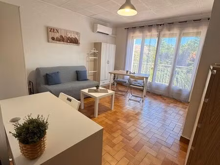 studio étudiant
