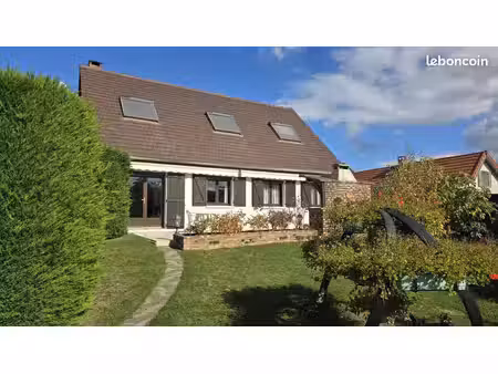 maison 7 pièces 142 m²