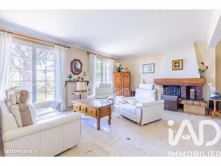 maison familiale 6 pièces 133 m²