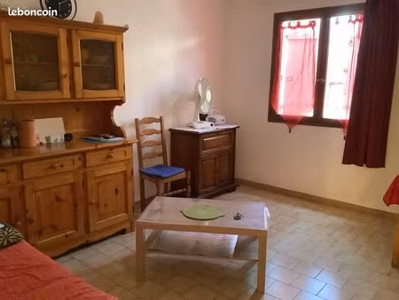 loue studio 31m2 pour étudiant (10 mois)