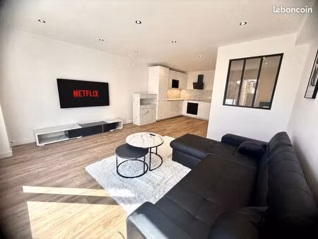 t2 meublé haut standing de 55 m² – entièrement rénové – calme absolu