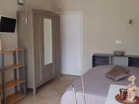 loue studio tout confort à l année scolaire à borgo
