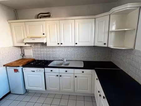 location f3 de 63 m2 chilly-mazarin
