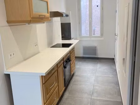 appartement a louer de 50m2 (meublé) entièrement rénové en 2025