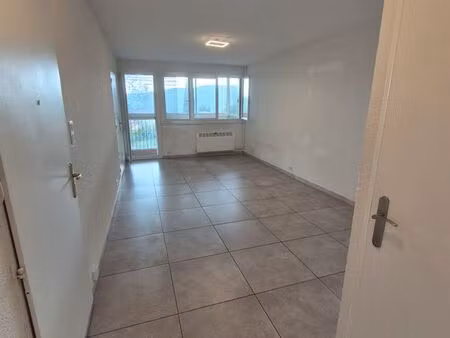 appartement t4 66m2 3 chbs au calme