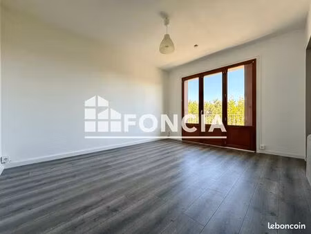 studio 1 pièce 25 m²