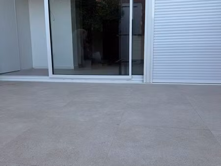 appartement rez de jardin avec loggia de 7m2