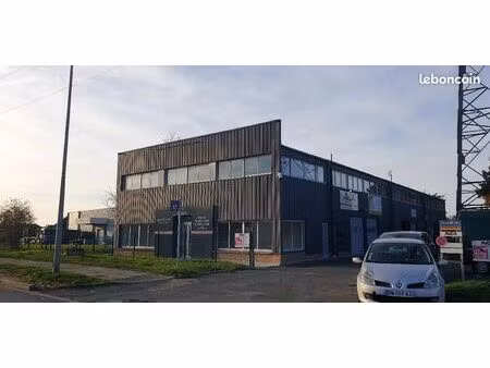 local commercial