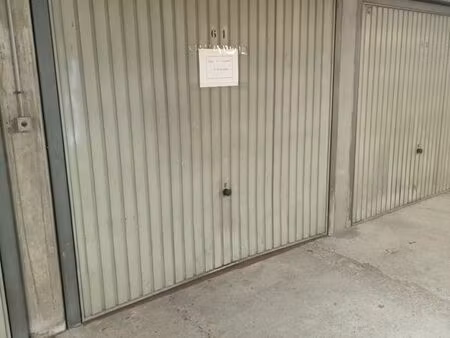 box à vendre