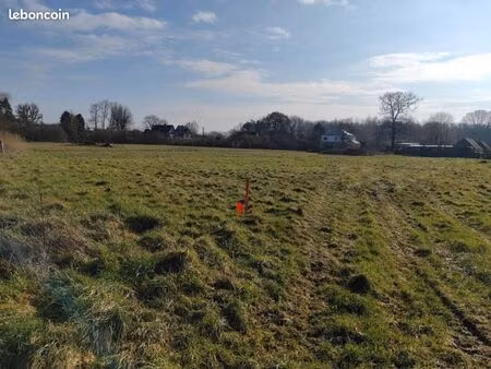 terrain 799 m² auberville