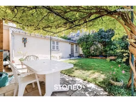 maison 7 pièces 150 m²