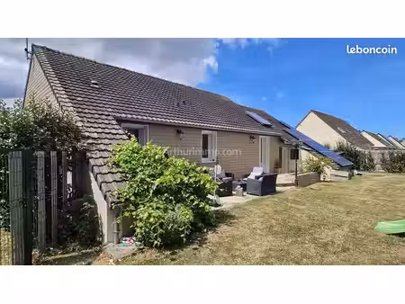 maison 8 pièces 148 m²