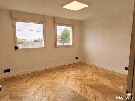 bureaux indépendants à louer – calme  tout inclus & stationnement sécurisé