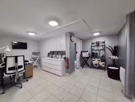 vente locaux professionnels 0 pièces 135 m² à la valette-du-var (83160)  210 000 €