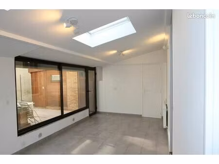 maison de ville de 51 m2 de plain-pied  rénovée