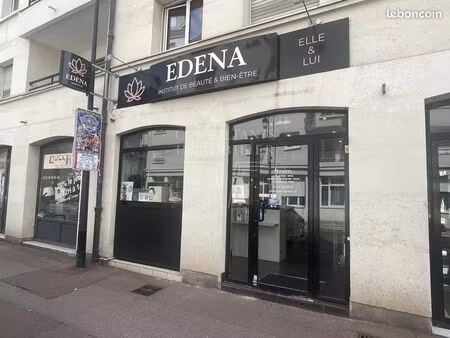 boutique 81 m² antony