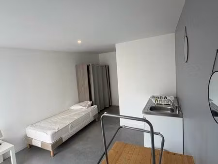 studio meublé