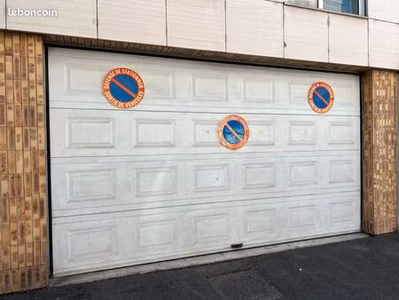 box / garage de 23 m²