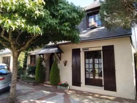 vente maison à saint-thurial (35310) : à vendre / 107m² saint-thurial