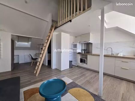 studio 2 pièces 32 m²