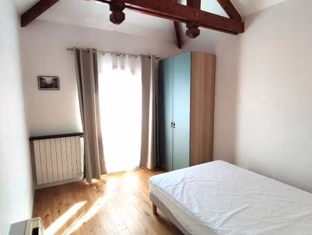 chambre 1 pièce 11 m²