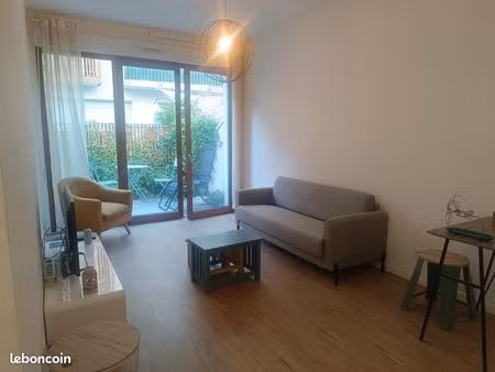 appartement 2 pièces 67 m²